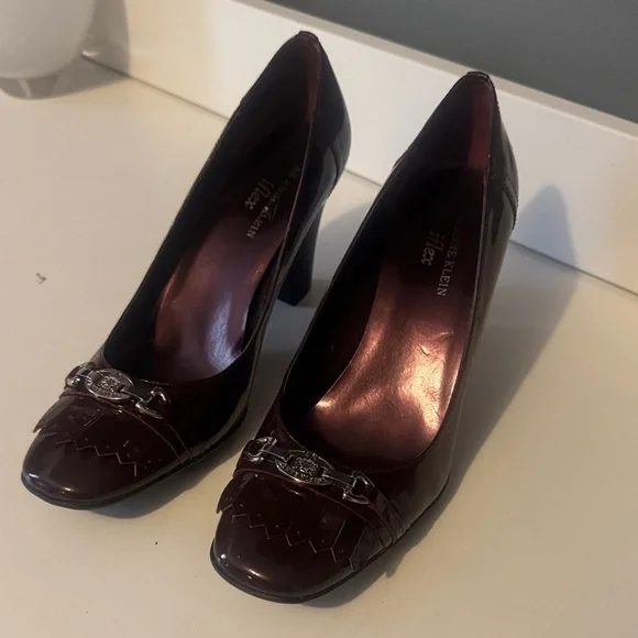 AK Anne Klein Iflex Elegant Burgundy Heels Size 8 - Picture 1 of 5